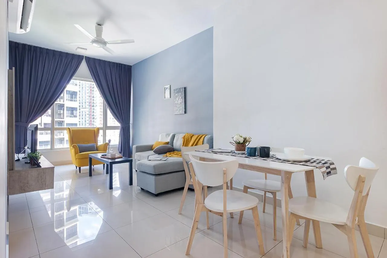 Crest Residence Kuala Lumpur Apartment