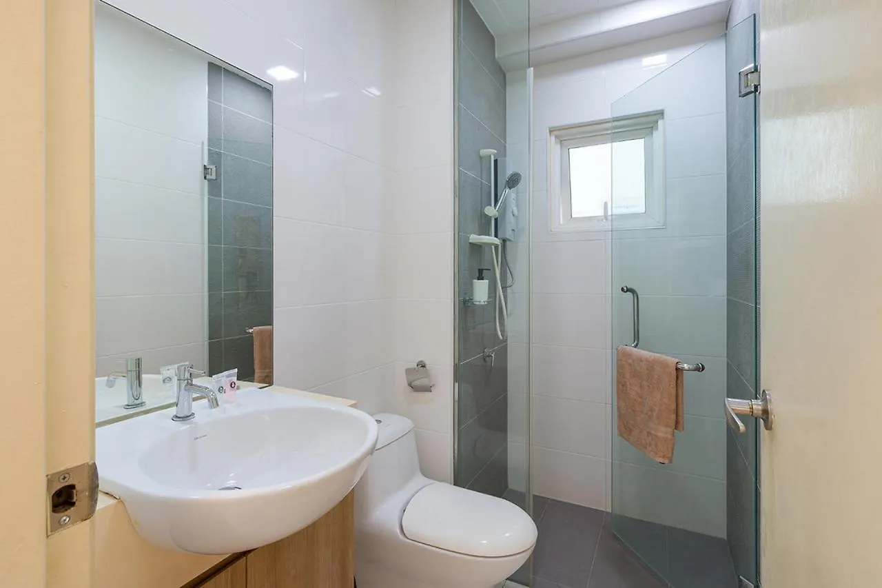Appartamento Crest Residence Kuala Lumpur